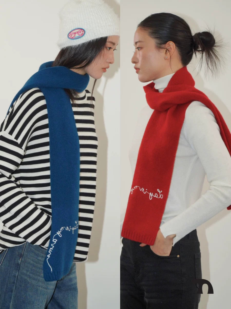 Lay in my arms scarf