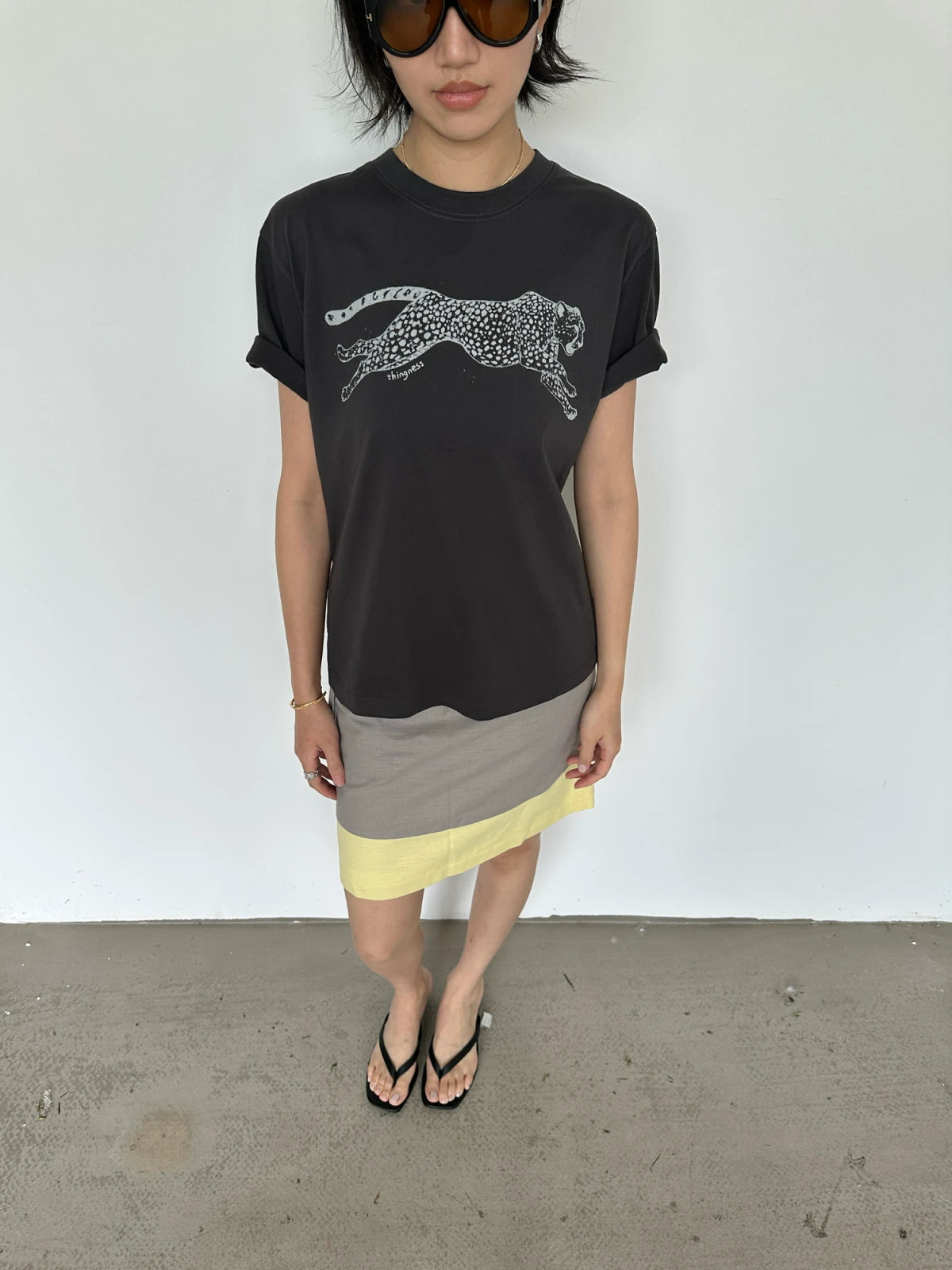 Cheetah tee grey