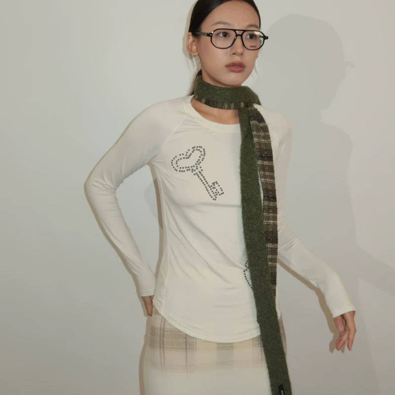 Check knit scarf