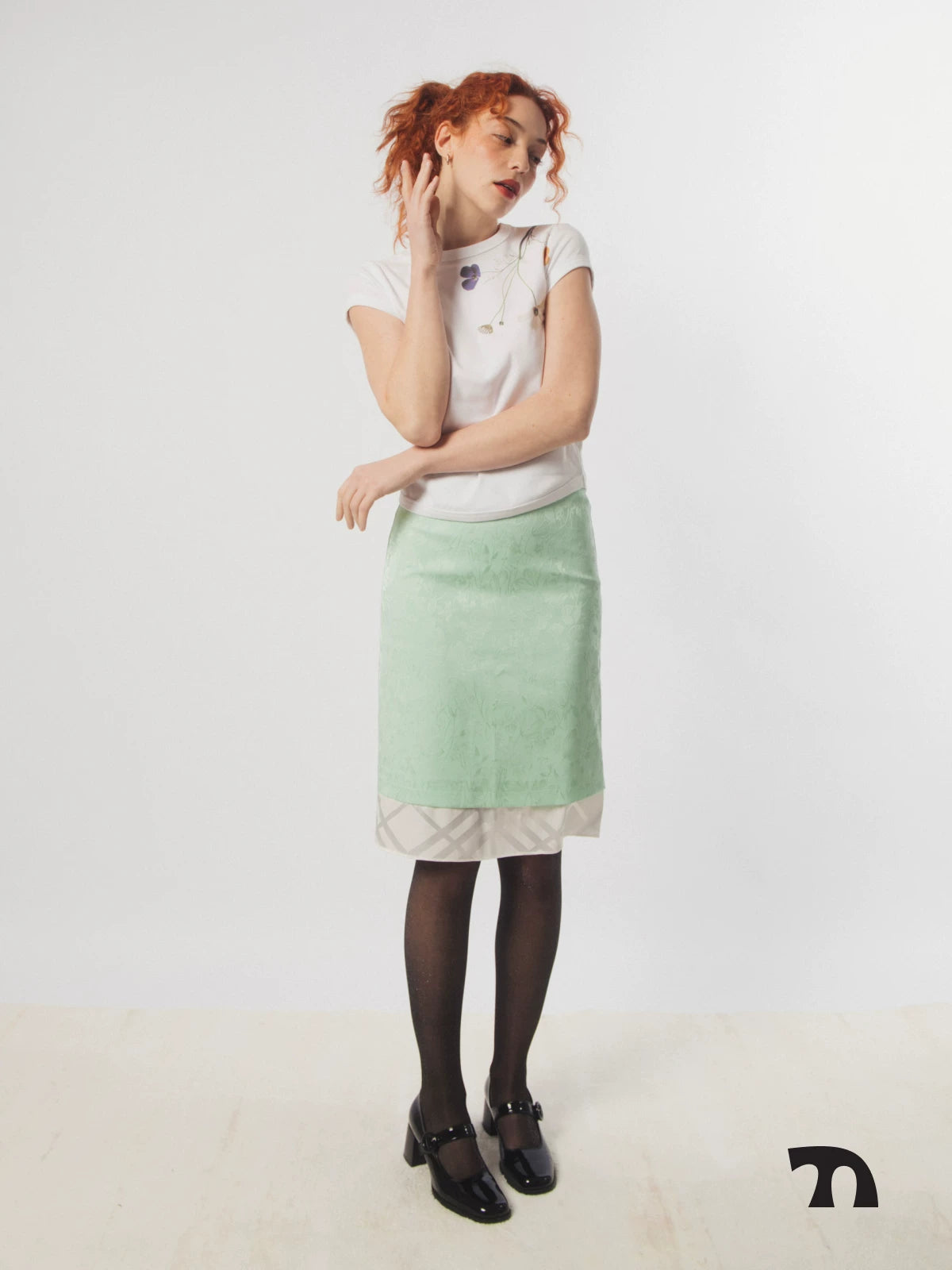 Jacquard flower midi skirt
